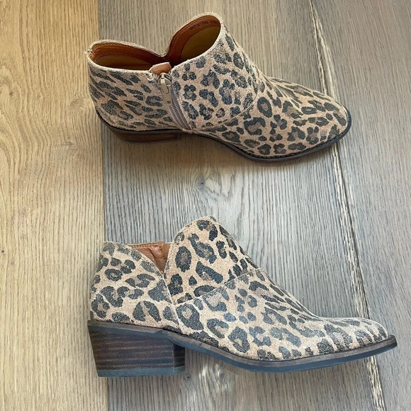 Fryna Ankle Bootie LUCKY BRAND Size 6.5 - Picture 2 of 8
